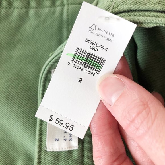 NWT High Waisted Khaki Shorts in Twig Green by GAP - Picture 4 of 6